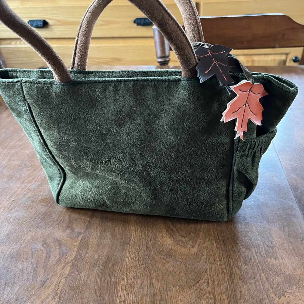 Elegant Forest Green Tote with Leaf Charms